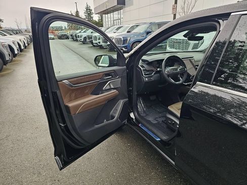 Used 2026 GMC Acadia Denali Ultimate AWD/4WD image 21