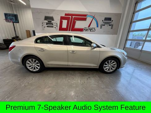 Used 2016 Buick LaCrosse Leather FWD image 3