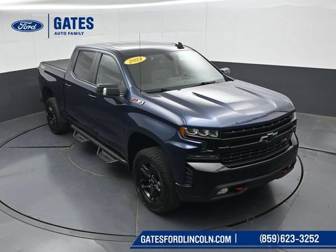 Used 2021 Chevrolet Silverado 1500 LT Trail Boss w/ Convenience Package II AWD/4WD image 48