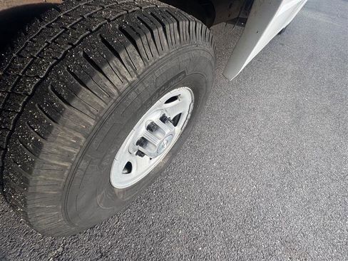 Used 2014 Chevrolet Express 3500 image 29