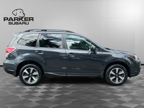 Used 2018 Subaru Forester 2.5i Premium w/ Protection Package #1 AWD/4WD image 6