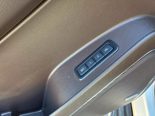 Used 2017 Chevrolet Tahoe Premier RWD image 15