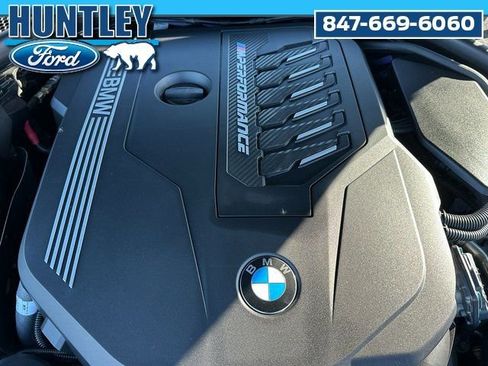 Used 2023 BMW M340i xDrive w/ Premium Package image 10