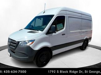 Used 2025 Mercedes-Benz Sprinter 2500 video 1