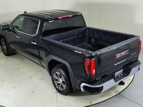 Used 2025 GMC Sierra 1500 SLT image 20