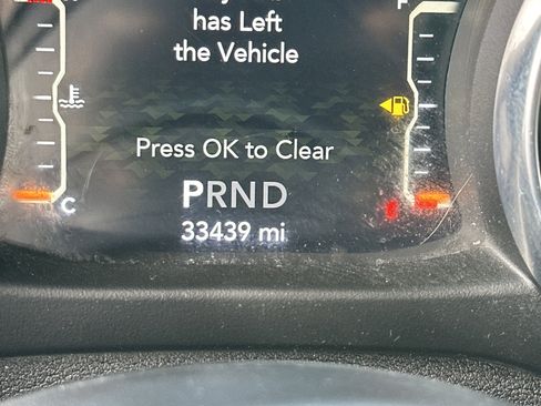 Used 2021 Jeep Wrangler Unlimited Sport image 31