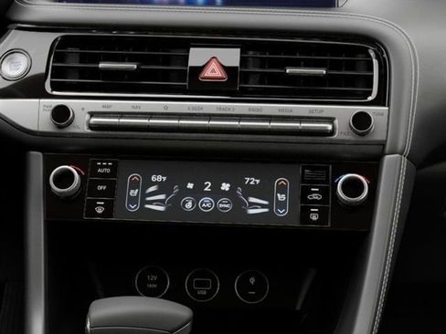 New 2026 Genesis G70 2.5T image 15