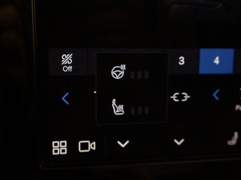 Used 2023 Volvo XC40 B5 Plus w/ Protection Package Premier image 52