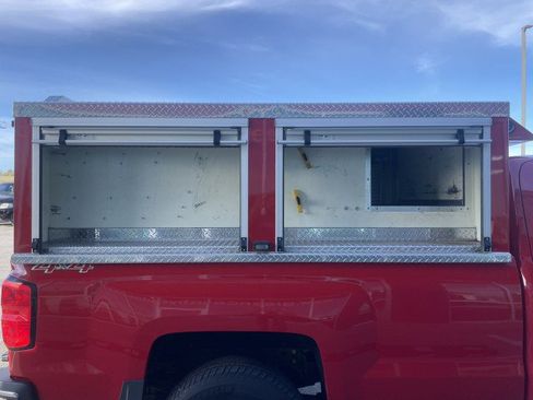 Used 2015 Chevrolet Silverado 3500 LT w/ Snow Plow Prep Package image 16