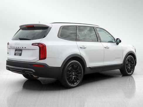 Used 2022 Kia Telluride SX w/ Nightfall Edition Package AWD/4WD image 5