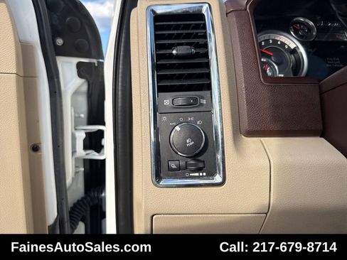 Used 2013 RAM 2500 Laramie w/ Cold Weather Group image 76