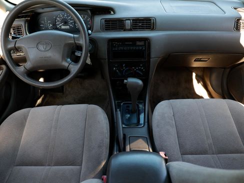 Used 1997 Toyota Camry CE image 2