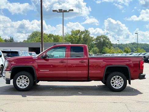 Used 2018 GMC Sierra 1500 SLE w/ SLE Value Package AWD/4WD image 34