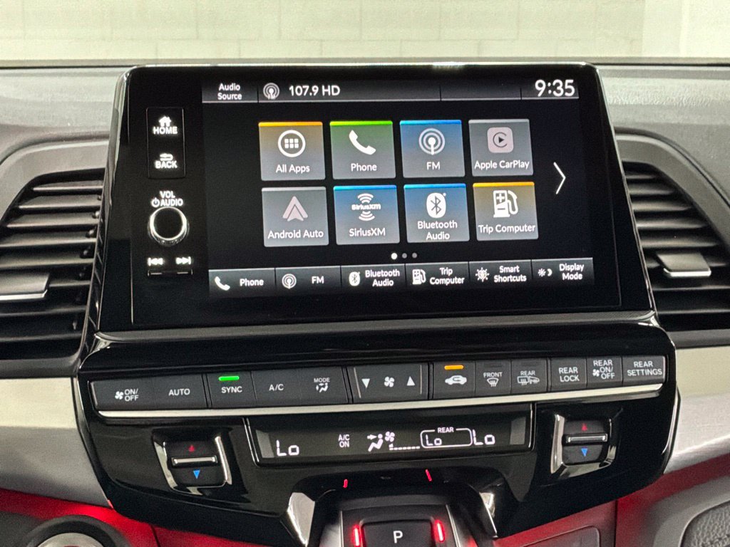 Used 2025 Honda Odyssey Sport-L image 14