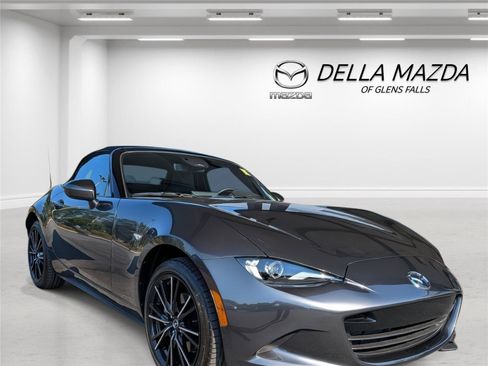 Certified 2025 MAZDA MX-5 Miata Grand Touring RWD image 4