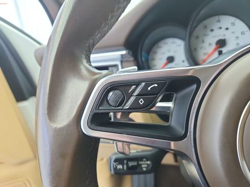 Used 2017 Porsche Macan GTS image 35