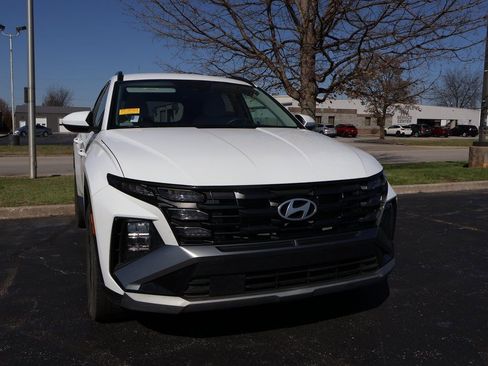 Used 2025 Hyundai Tucson SEL image 2