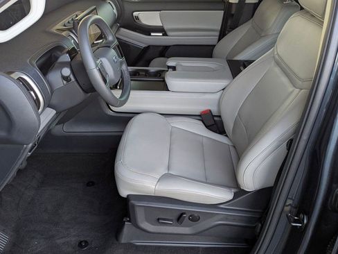 New 2025 Ford Expedition Max Active image 22