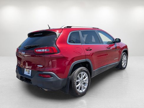 Used 2016 Jeep Cherokee Latitude w/ Trailer Tow Group image 5