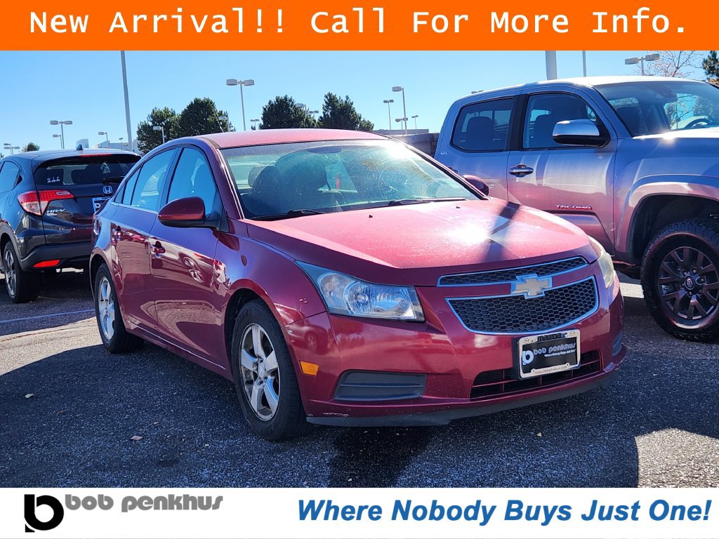 Used 2012 Chevrolet Cruze LT FWD image 1