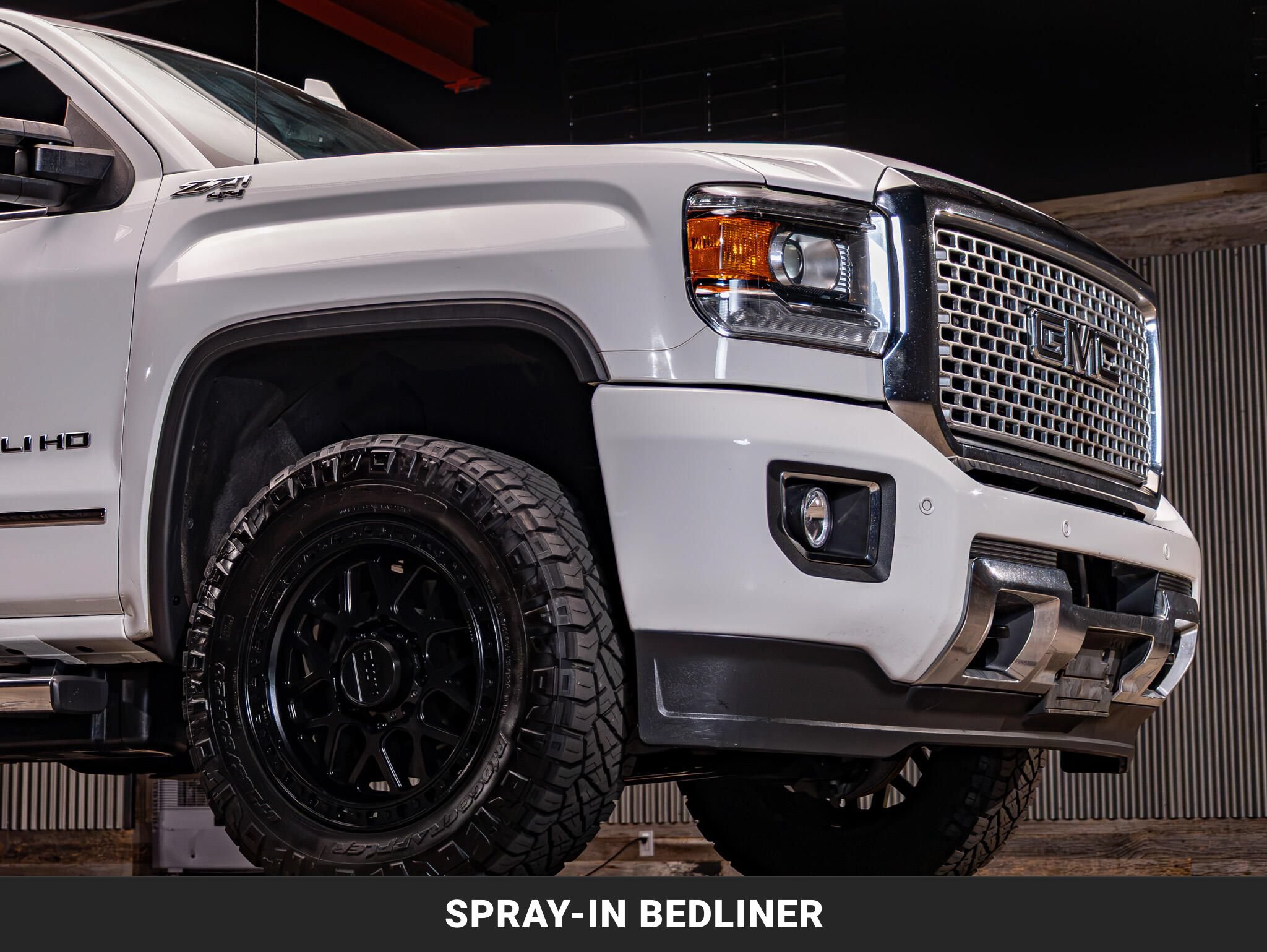 Used 2016 GMC Sierra 2500 Denali w/ Duramax Plus Package AWD/4WD image 12
