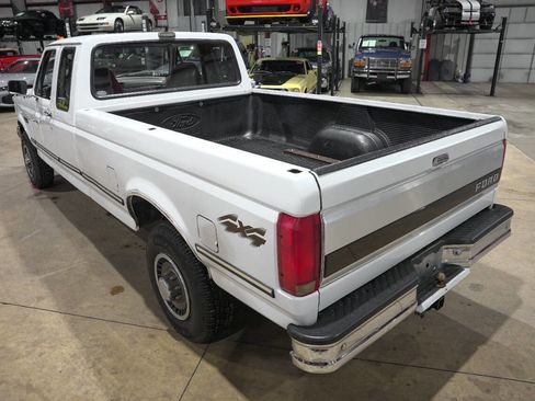 Used 1992 Ford F250 4x4 SuperCab image 16