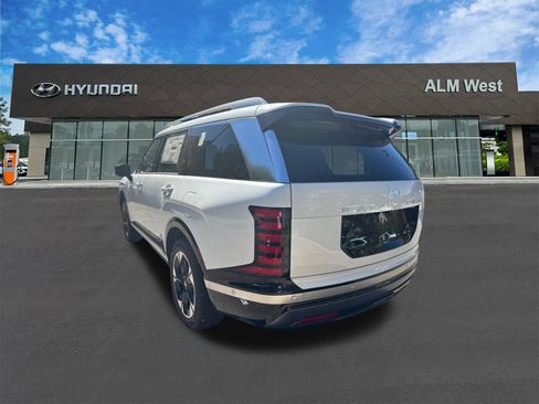 Used 2026 Hyundai Palisade Limited FWD image 7