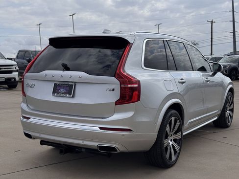 Used 2021 Volvo XC90 T6 Inscription w/ Advanced Package image 4