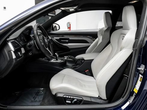 Used 2016 BMW M4 Coupe RWD image 8