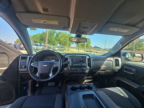 Used 2018 Chevrolet Silverado 1500 LT w/ LT Eassist Package RWD image 13