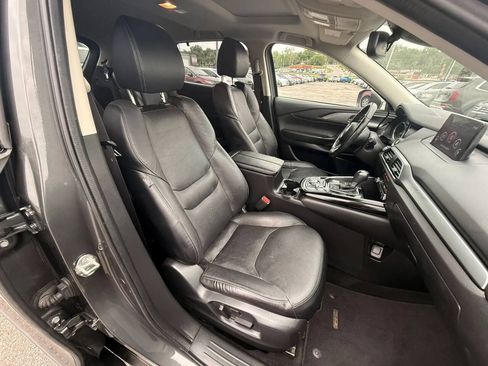 Used 2020 MAZDA CX-9 Touring w/ Touring Premium Package AWD/4WD image 16