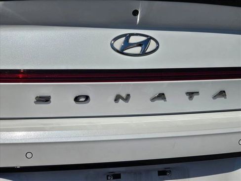 Used 2021 Hyundai Sonata Limited FWD image 7