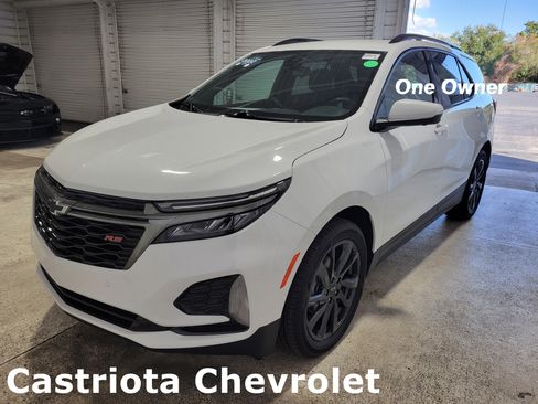 Certified 2022 Chevrolet Equinox RS w/ RS Leather Package image 1