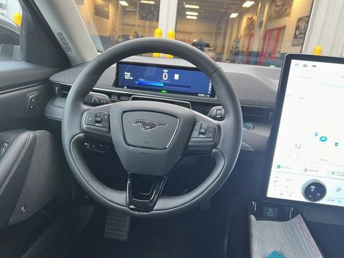 Used 2023 Ford Mustang Mach-E Premium image 25