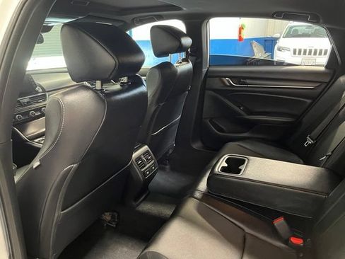Used 2021 Honda Accord Sport image 17