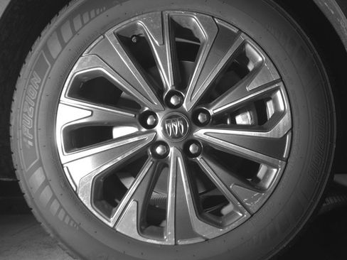 Used 2024 Buick Envision Preferred AWD/4WD image 13