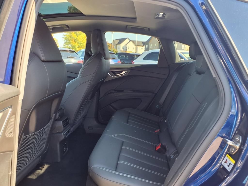 Certified 2023 Audi Q4 e-tron Premium Plus w/ Premium Plus AWD/4WD image 24