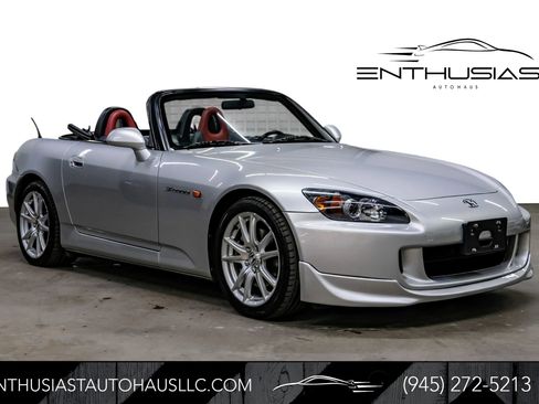 Used 2004 Honda S2000 image 1