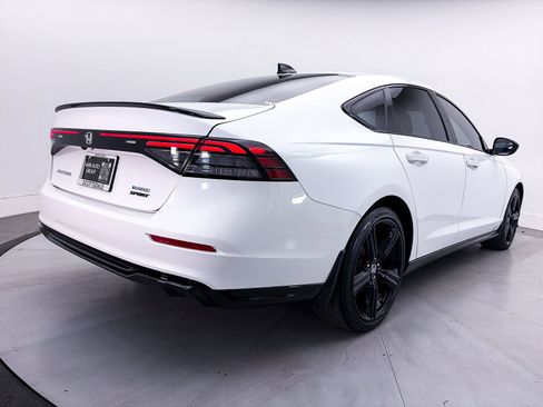 Used 2023 Honda Accord Sport image 16