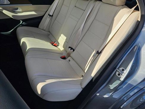 New 2026 Mercedes-Benz GLE 450 4MATIC image 16