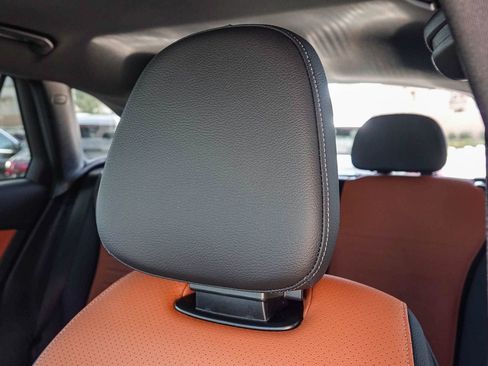 New 2026 Mercedes-Benz GLC 300 image 24