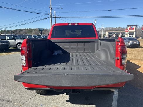 Used 2024 RAM 2500 Big Horn w/ Night Edition image 5