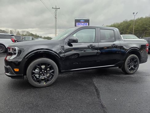 New 2026 Ford Maverick Lobo image 17