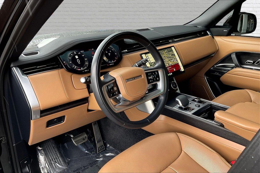 Used 2023 Land Rover Range Rover SE AWD/4WD image 15