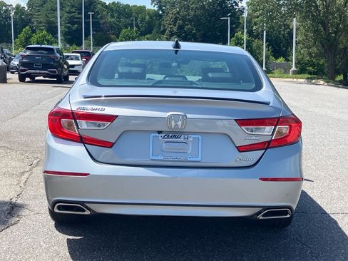 Used 2021 Honda Accord Sport image 18