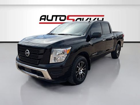 Used 2021 Nissan Titan SV w/ SV Convenience Package AWD/4WD image 3
