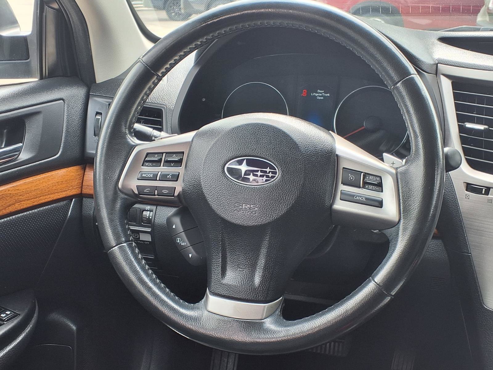 Used 2014 Subaru Outback 2.5i Limited AWD/4WD image 16