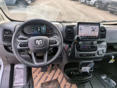 New 2026 RAM ProMaster 2500 w/ Premium Convenience Group image 33