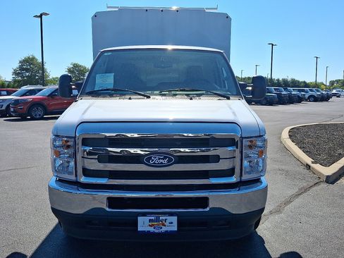 New 2026 Ford E-350 and Econoline 350 Super Duty w/ Power Equipment Group RWD image 2