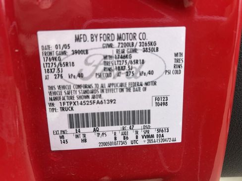 Used 2005 Ford F150 Lariat image 12